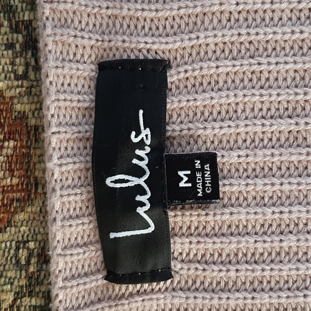 Lulus Oversized Cropped Sweater Size Medium. Tan - Picture 3 of 9